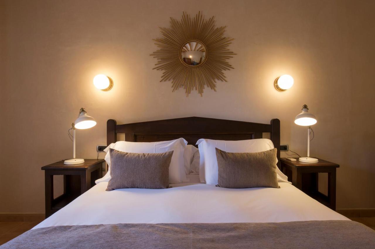 Villa Ca'N Sureda - La Goleta Hotel De Mar & Villas بويينسا المظهر الخارجي الصورة